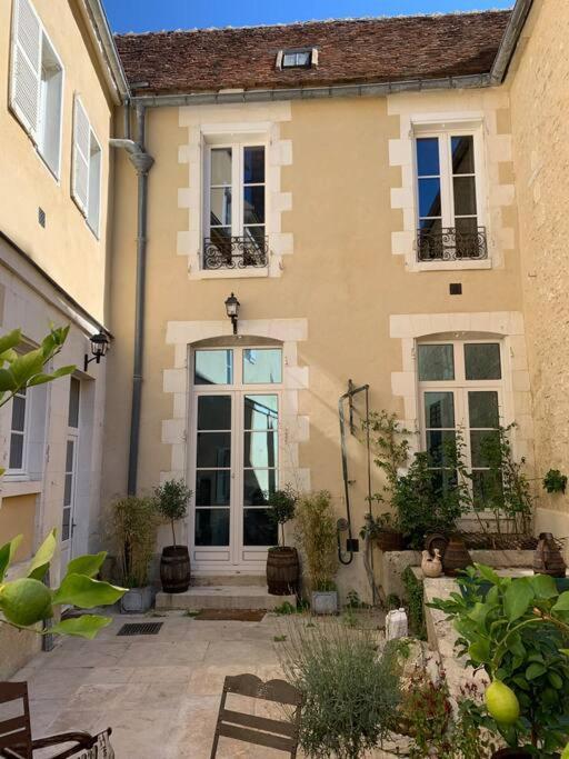 Maison Des Pilastres Au Coeur D'auxerre Holiday home Auxerre